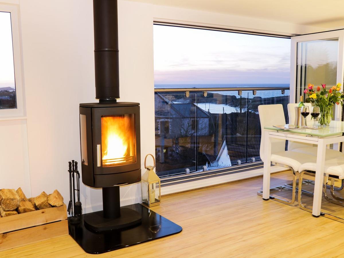 Sunset View Villa New Quay Екстериор снимка
